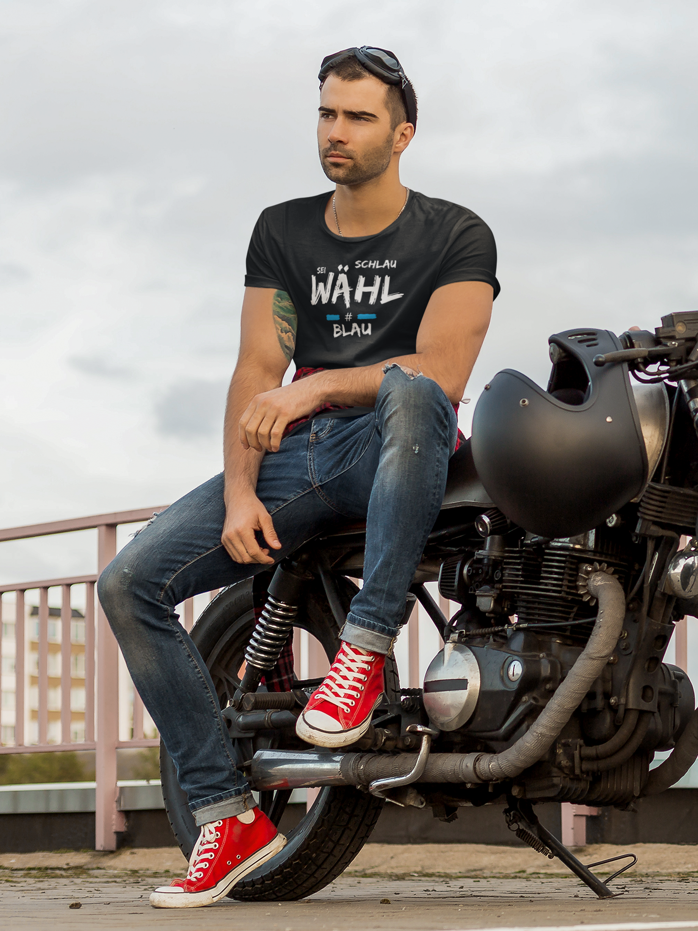 Sei Schlau Unisex T-Shirt